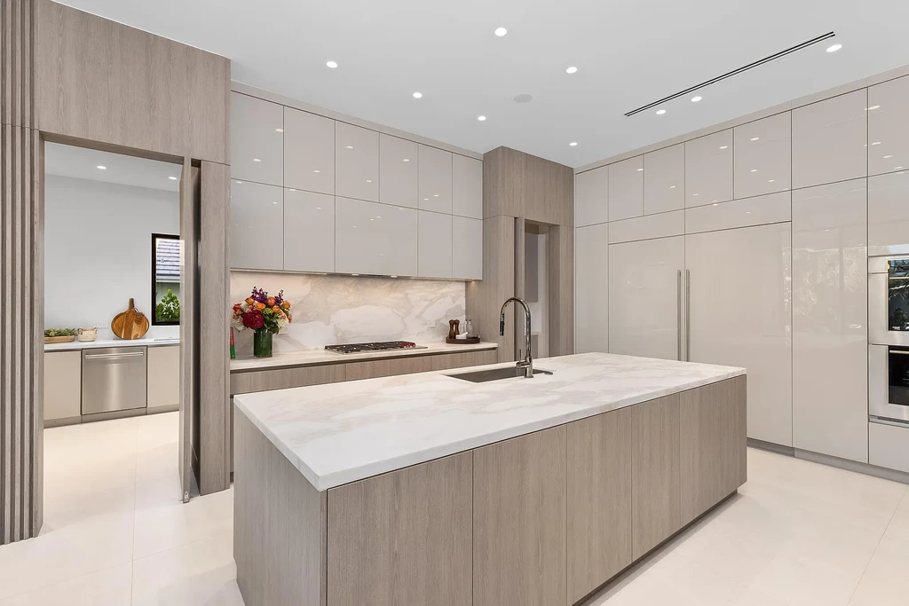 541 Golden Harbour Drive Unveils 12M Coastal Luxury in Boca Raton 13