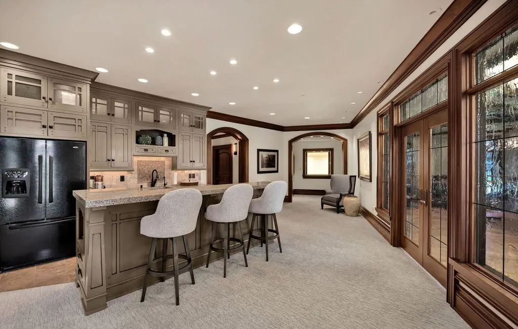 5624 W 3400 S Unveils a Spectacular 11.6M Utah Mountain Estate with Unmatched Privacy 9