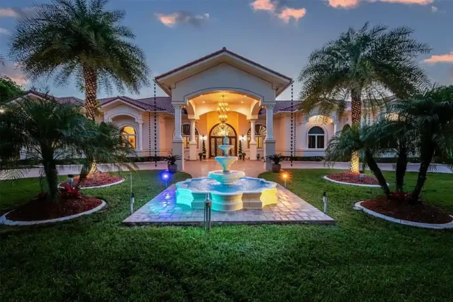 Mediterranean Villa in Southwest Ranches Lists for $8.5 Million With Resort-Style Pool and Lush Gardens