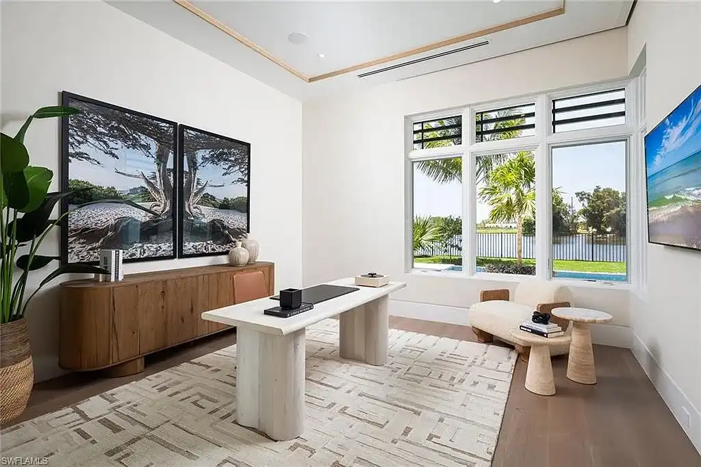 584 Banyan BLVD – 18.5M Stunning Waterfront Estate Redefining Luxury in Naples Real Estate 13