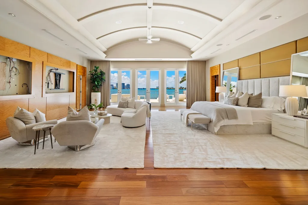 5940 N Bay Rd – Miami Beach Home for Sale at 169M A Landmark Waterfront Estate 11