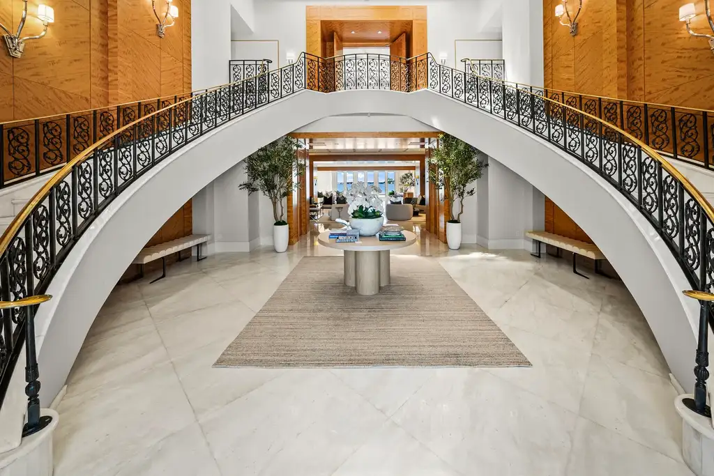 5940 N Bay Rd – Miami Beach Home for Sale at 169M A Landmark Waterfront Estate 4
