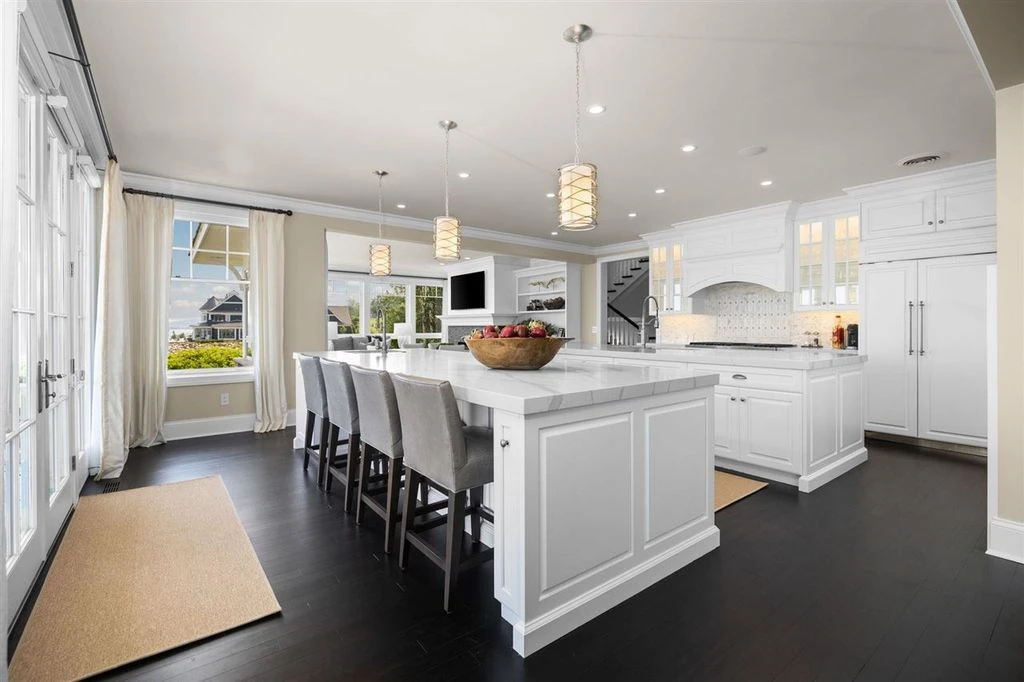 6194 Bay Ridge Dr Unveils Greywalls a Spectacular 13.495M Lake Michigan Masterpiece 8