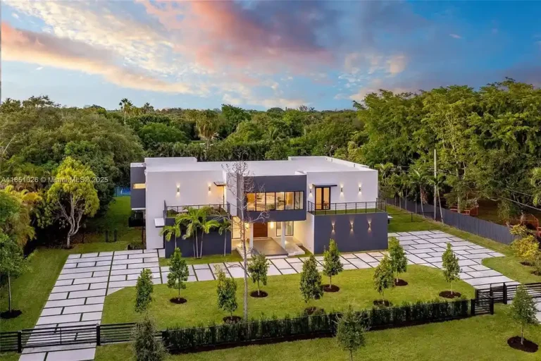Pinecrest Luxury Market Hits New Heights with $12 Million Modern Estate Listing
