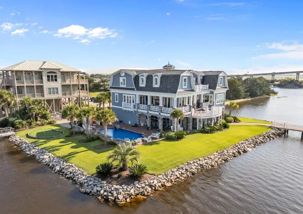 98 Laurinburg Street Captivating North Carolina Waterfront Estate Designed for Refined Coastal Living 24