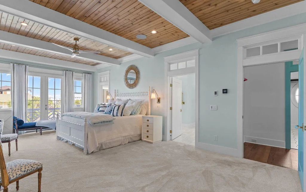 98 Laurinburg Street Captivating North Carolina Waterfront Estate Designed for Refined Coastal Living 5