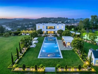 A Lavish Statement of Design Excellence 2100 Stratford Cir Is Californias Most Extraordinary 39.9M Trophy Estate 1