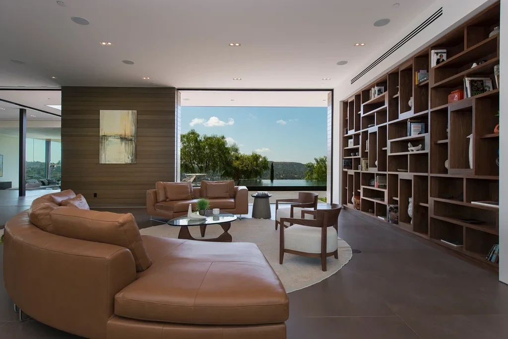Benedict Canyon 2016 by Whipple Russell Architects, a Beverly Hills Home Designed for Outdoor Living and Artful Entertaining