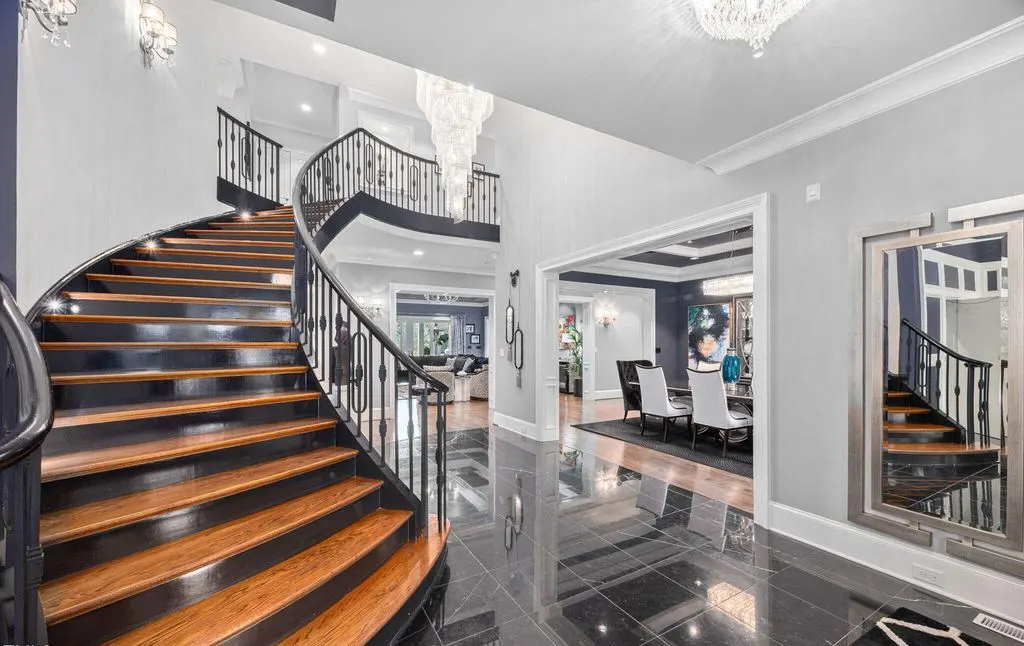 Breathtaking Estate at 1340 Eagleson Ln by Rodger L. Caldwell Lists for 6777000 3