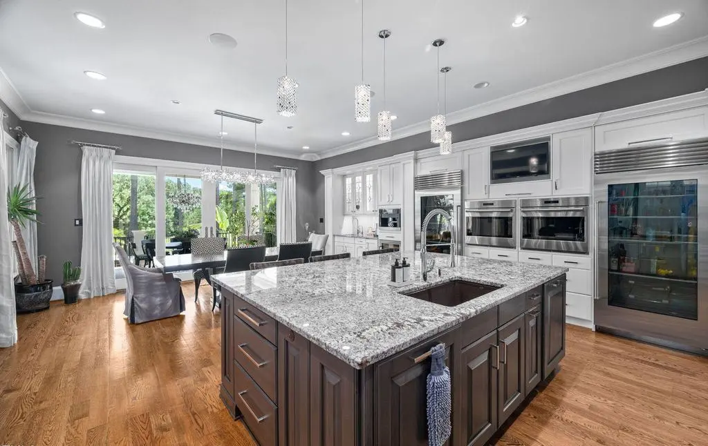 Breathtaking Estate at 1340 Eagleson Ln by Rodger L. Caldwell Lists for 6777000 8