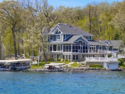 Breathtaking Lakefront Luxury W5539 Oak Park Road Estate on Middle Lake Listed at 4 1