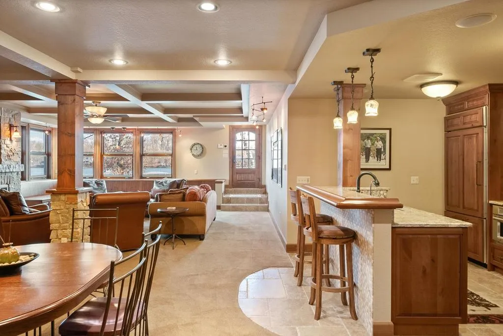 Breathtaking Lakefront Luxury W5539 Oak Park Road Estate on Middle Lake Listed at 4 16