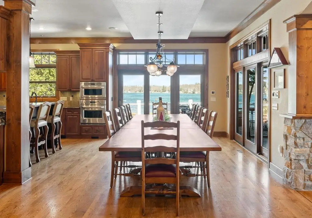 Breathtaking Lakefront Luxury W5539 Oak Park Road Estate on Middle Lake Listed at 4 9