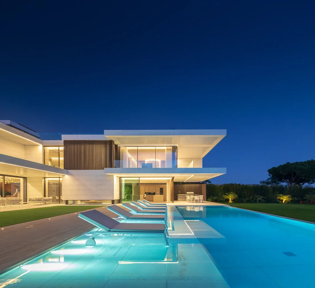 Casa MS by Vasco Vieira Arquitectos, A Contemporary Oceanfront Haven in Algarve