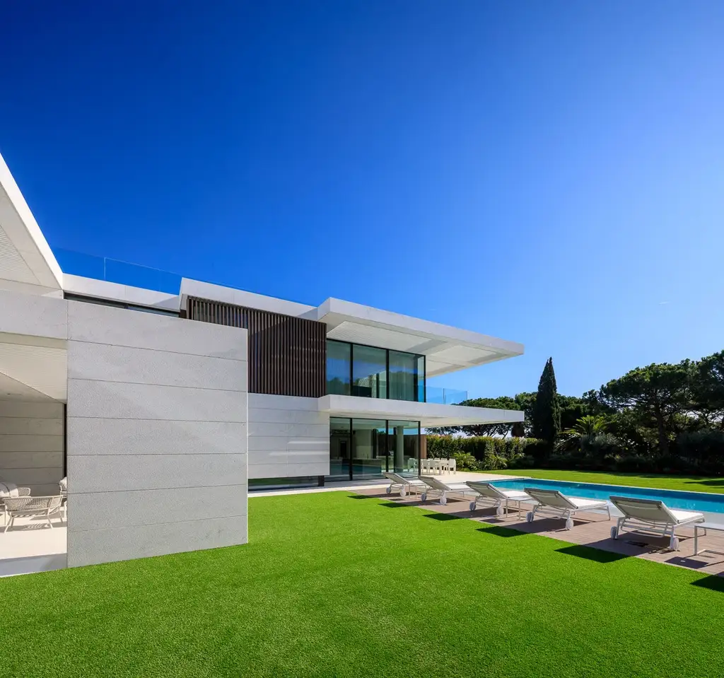 Casa MS by Vasco Vieira Arquitectos A Contemporary Oceanfront Haven in Algarve 7