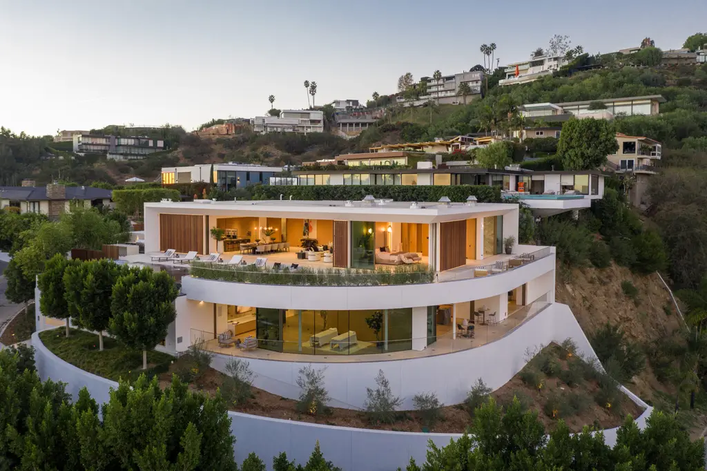 Delvin House by IR Architects, A Modern Beverly Hills Residence Blending Privacy, Light, and Elevated Living