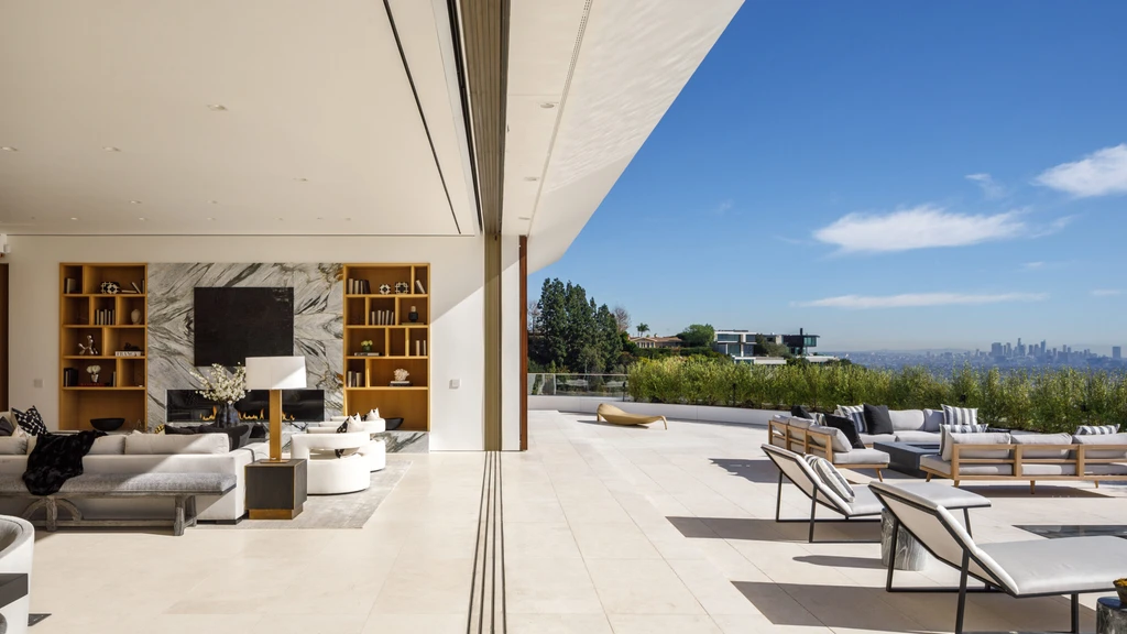 Delvin House by IR Architects A Modern Beverly Hills Residence Blending Privacy Light and Elevated Living 3