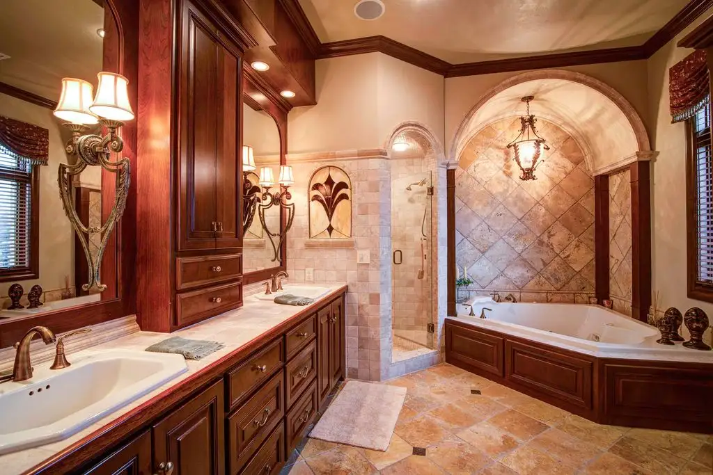 Exclusive 5696 School Dr Residence on 33 Acres in Wisconsin Listed for 4.5 Million 13