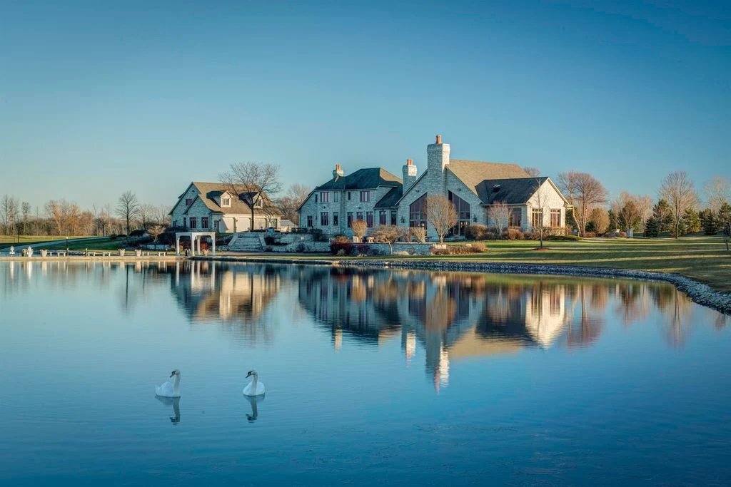 Exclusive 5696 School Dr Residence on 33 Acres in Wisconsin Listed for 4.5 Million 22