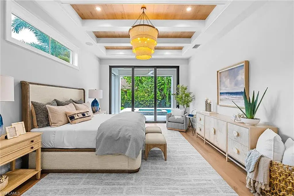 Exquisite 448 Devils LN A Modern Coastal Jewel in the Heart of Naples 7