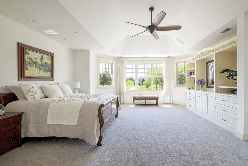 Extraordinary Estate at 2300 N 75th St Offers Rare Opportunity to Own a Boulder Icon 19