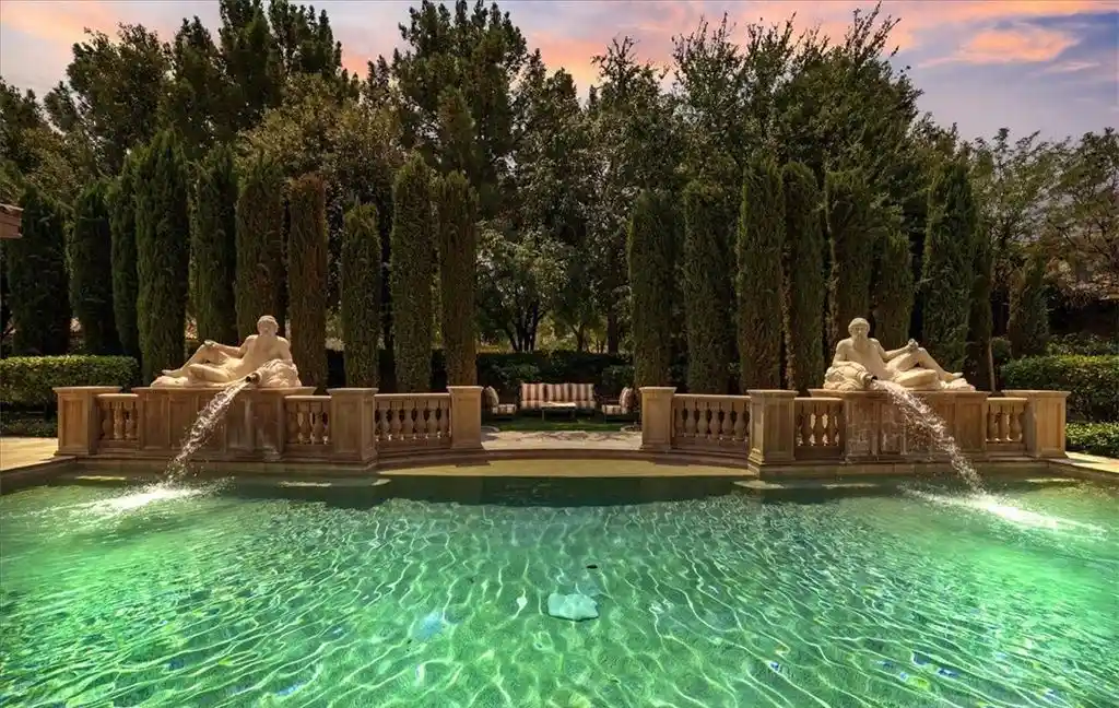 Luxury Italian Villa at 19 Eagles Landing Ln Blends European Elegance with Modern Nevada Living 29