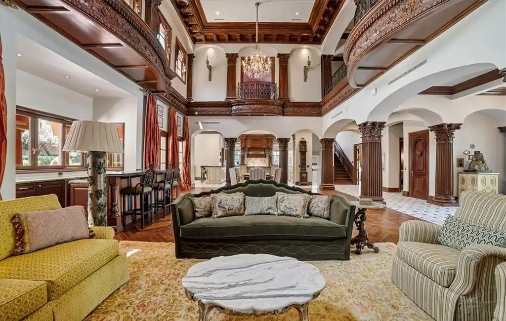 Luxury Italian Villa at 19 Eagles Landing Ln Blends European Elegance with Modern Nevada Living 7