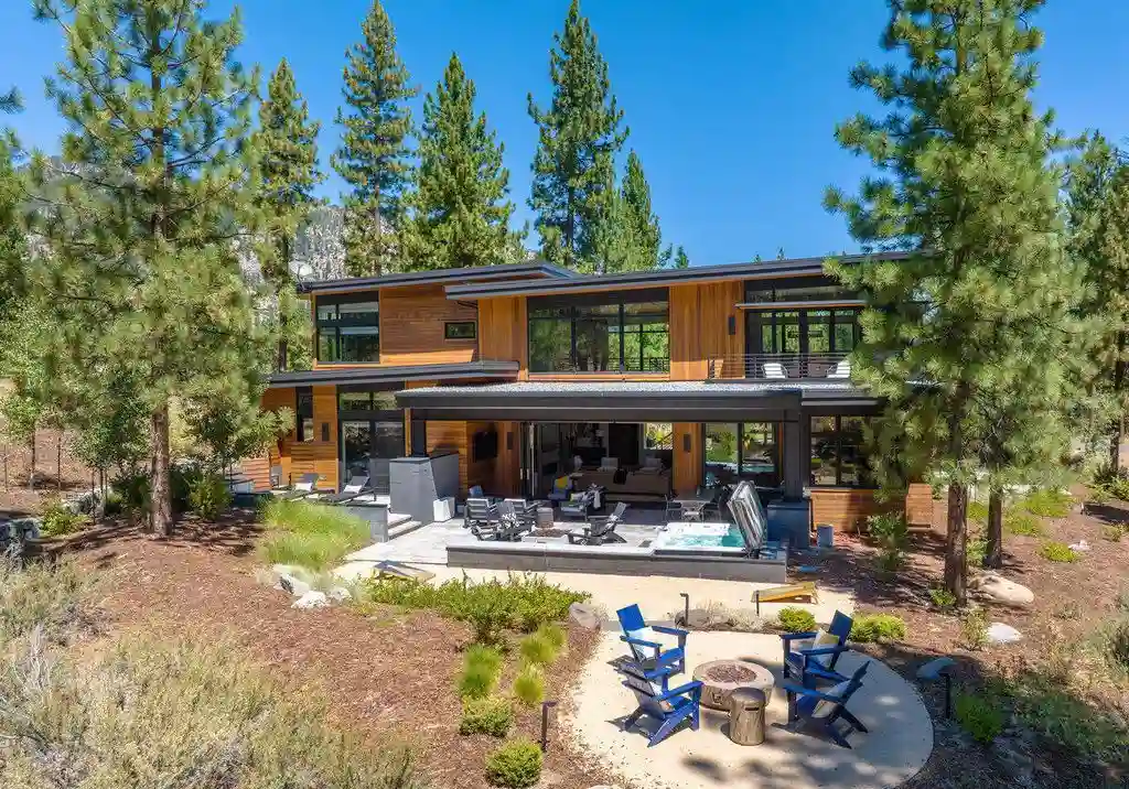 Luxury Mountain Modern Home at 181 Redding Way Blends Grand Design with Sierra Serenity 5