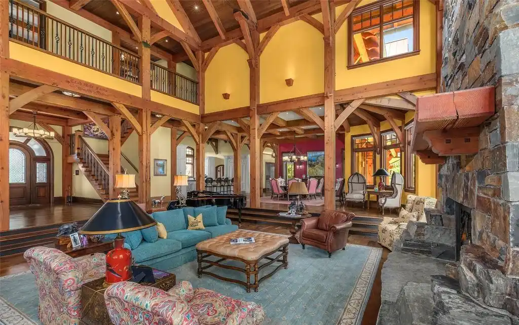 Magnificent Krekow Jennings Home at 5051 US Highway 12 Hits the Market for 9.9 Million 4