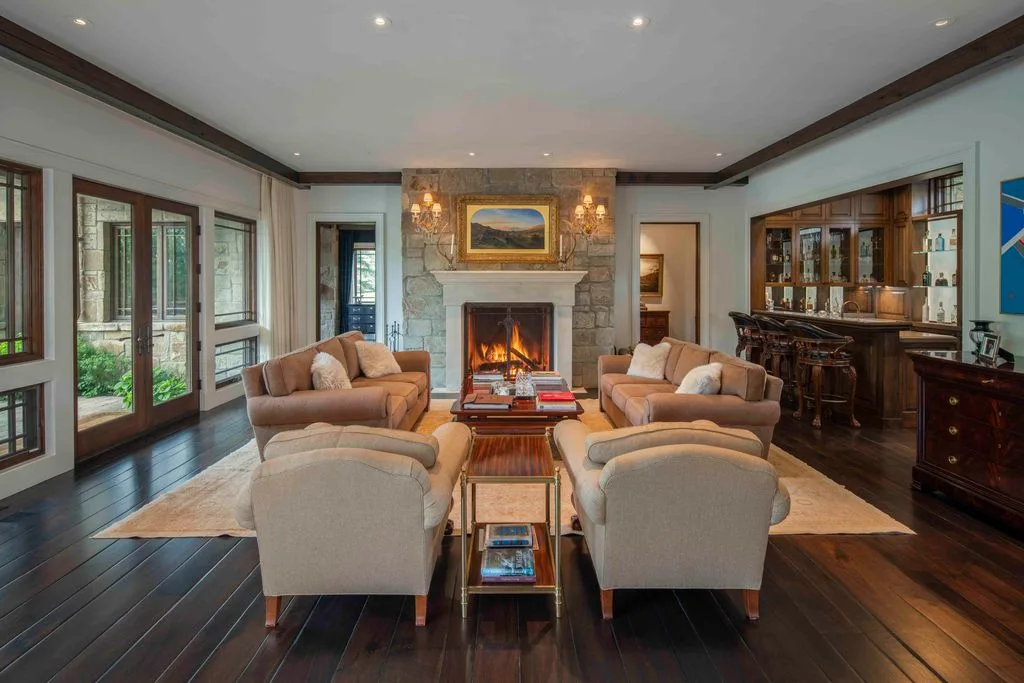 Spectacular 102 Farnlun Pl Residence Offers Elevated Living and Unmatched Grandeur in Idaho Asking 22 10