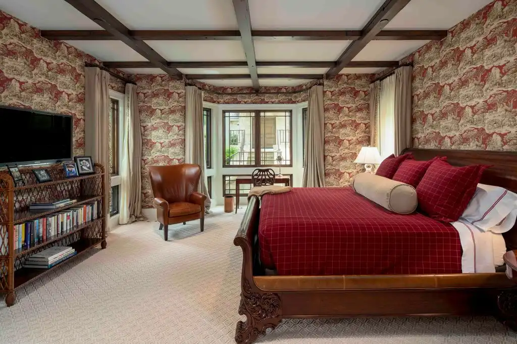 Spectacular 102 Farnlun Pl Residence Offers Elevated Living and Unmatched Grandeur in Idaho Asking 22 15