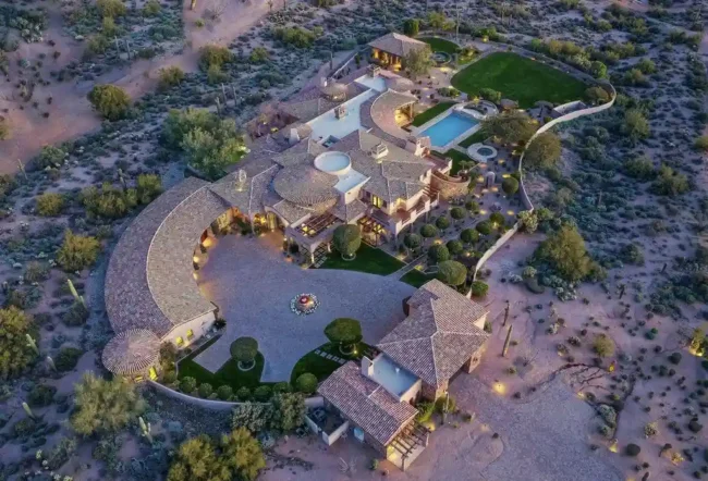 La Dolce Vita in Arizona: $14.5M Italian-Style Estate by Edward Chavez