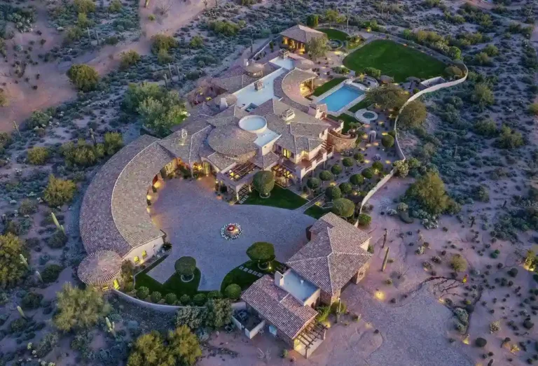 La Dolce Vita in Arizona: $14.5M Italian-Style Estate by Edward Chavez