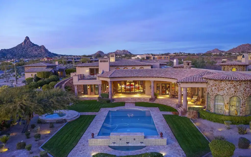 Step Inside the Iconic 10201 E Happy Valley Rd Edward Chavezs 14.5M Italian Inspired Masterpiece 21