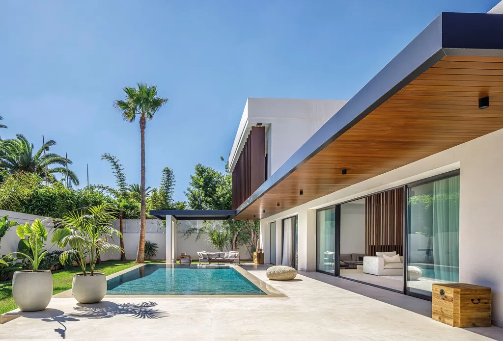 Villa C by Yachar Bouhaya Architect, A White Modernist Residence in Casablanca Balancing Functionality and Light