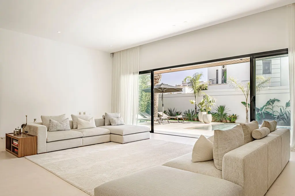 Villa C by Yachar Bouhaya Architect A White Modernist Residence in Casablanca Balancing Functionality and Light 7