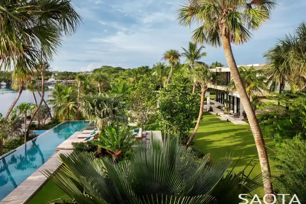 Villa Lyla by SAOTA A Tranquil Canal Side Tropical Retreat in Nassau Bahamas 11