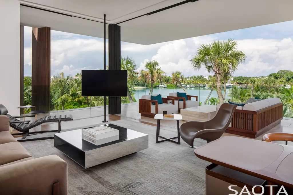 Villa Lyla by SAOTA A Tranquil Canal Side Tropical Retreat in Nassau Bahamas 8