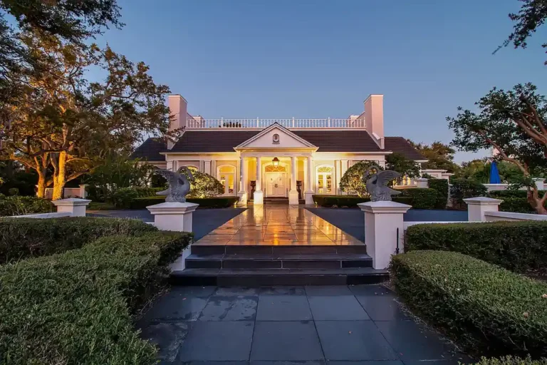 Magnificent $5 Million Lakefront Retreat in Osprey, Florida Offering the Ultimate Gulf Coast Lifestyle