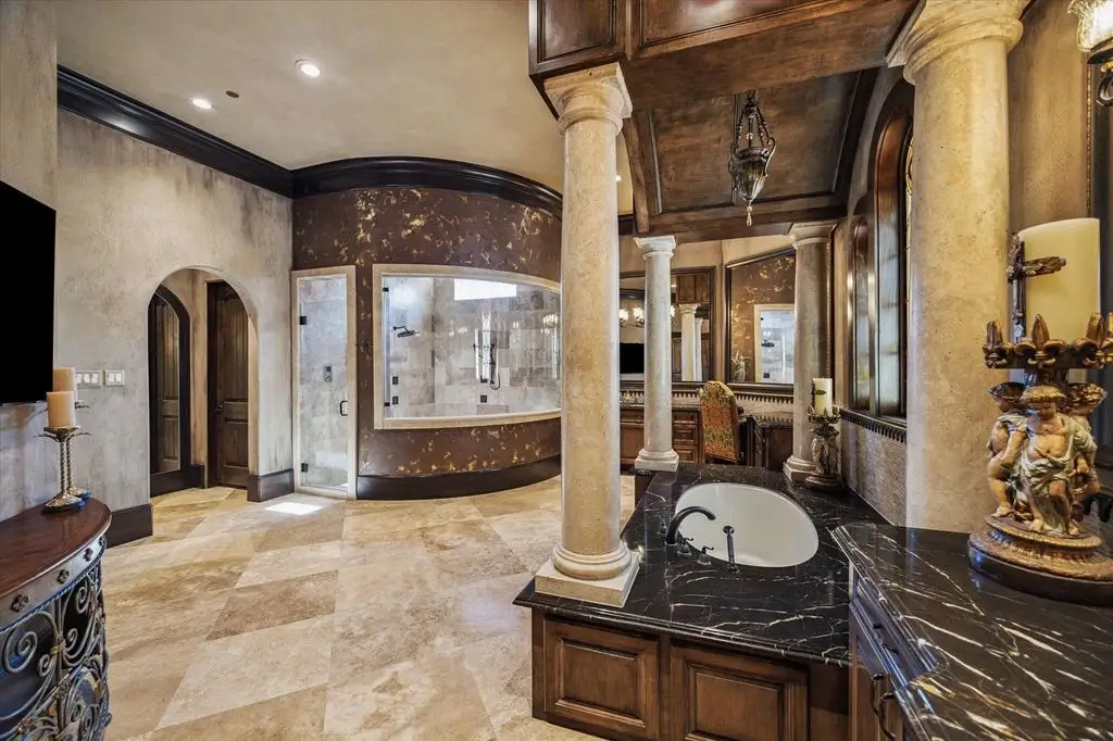 11095 Memorial Dr Extraordinary Texas Estate Showcasing Timeless Architecture Lists for 8.8 Million 13