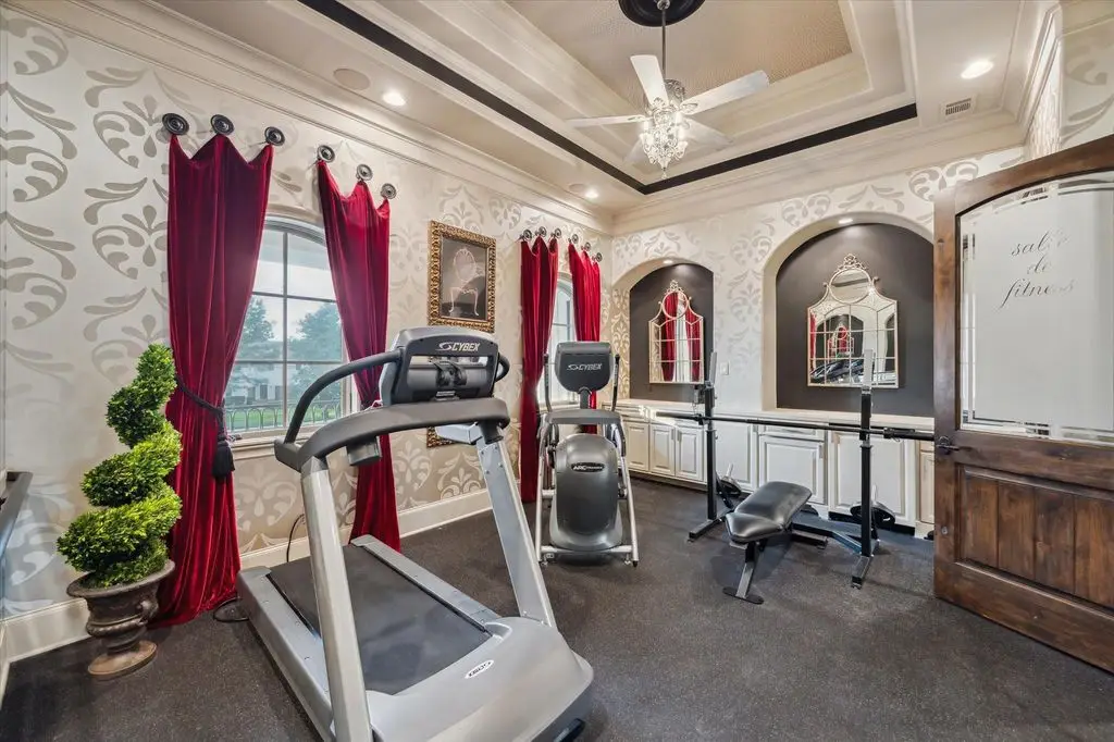 11095 Memorial Dr Extraordinary Texas Estate Showcasing Timeless Architecture Lists for 8.8 Million 18