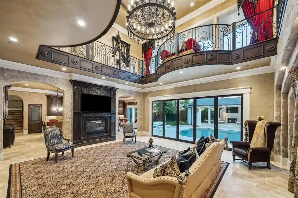 11095 Memorial Dr Extraordinary Texas Estate Showcasing Timeless Architecture Lists for 8.8 Million 9