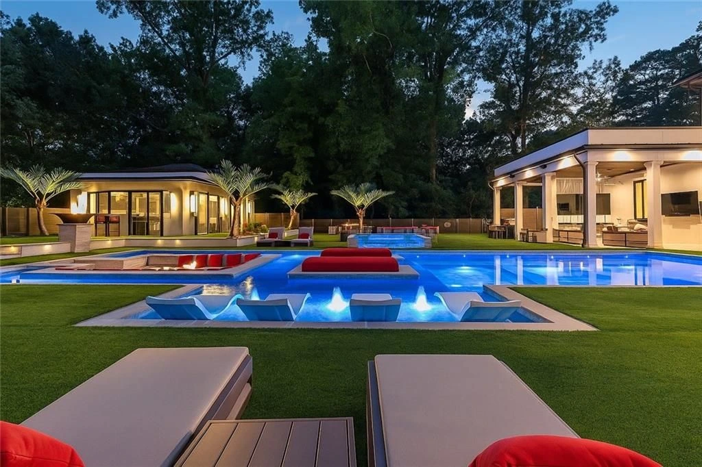 1386 Moores Mill Rd NW Ultra Luxury 11.65M Modern New Construction Estate in Atlanta 3