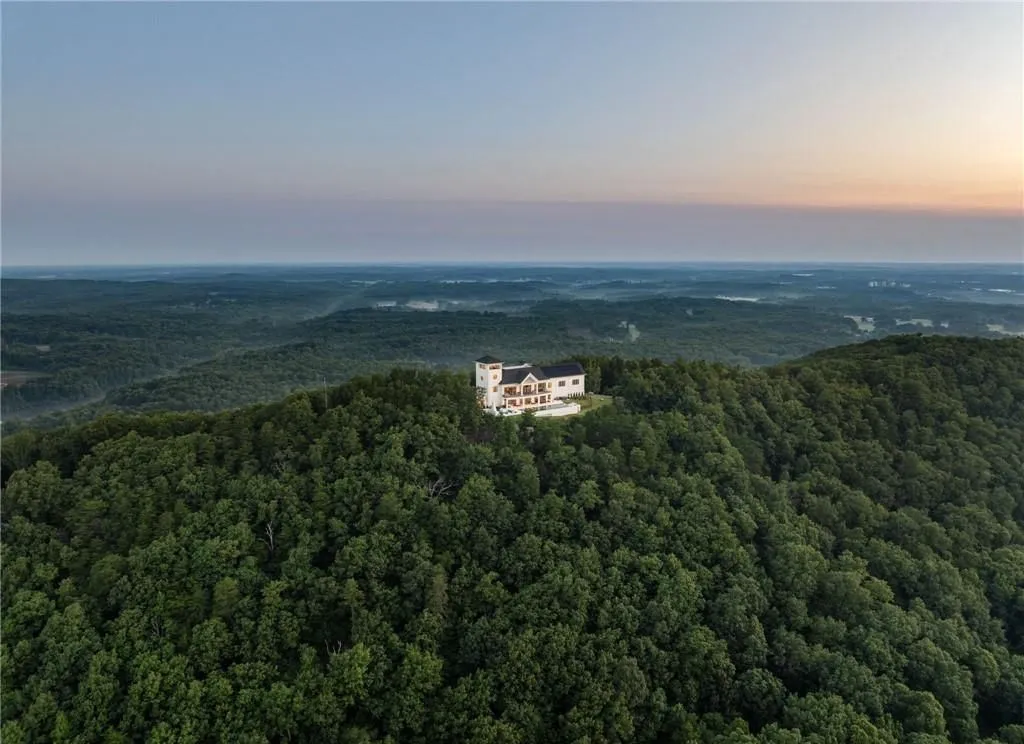 1475 Fawn Dr Showcases an Exclusive Custom Built Randolph County Estate on the Highest Peak for 5.5 Million 3