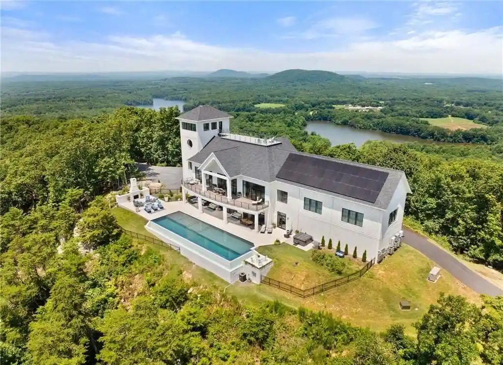 1475 Fawn Dr Showcases an Exclusive Custom Built Randolph County Estate on the Highest Peak for 5.5 Million 4