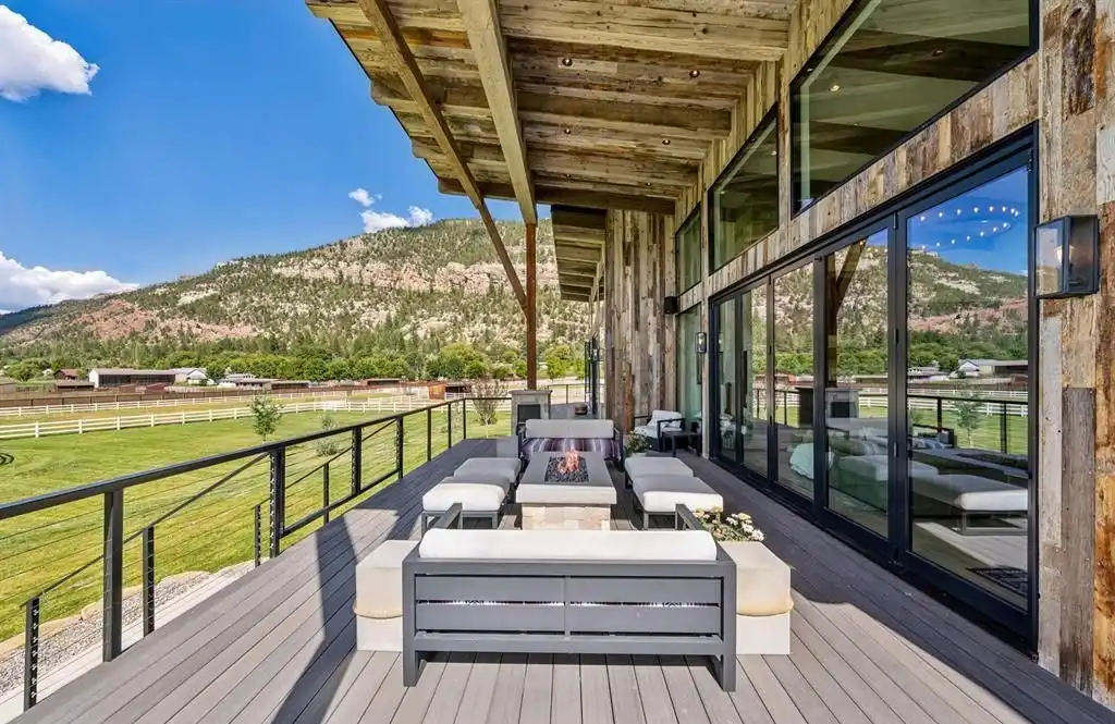 1701 CR 250 Spectacular 7.95M Colorado Riverfront Sanctuary with Panoramic 360° Views 11