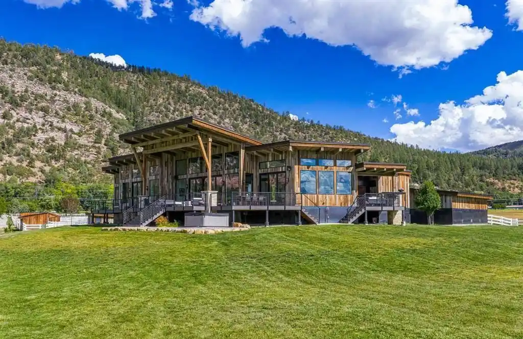 1701 CR 250 Spectacular 7.95M Colorado Riverfront Sanctuary with Panoramic 360° Views 18