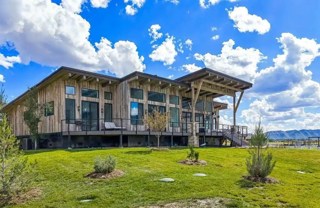 1701 CR 250 Spectacular 7.95M Colorado Riverfront Sanctuary with Panoramic 360° Views 19
