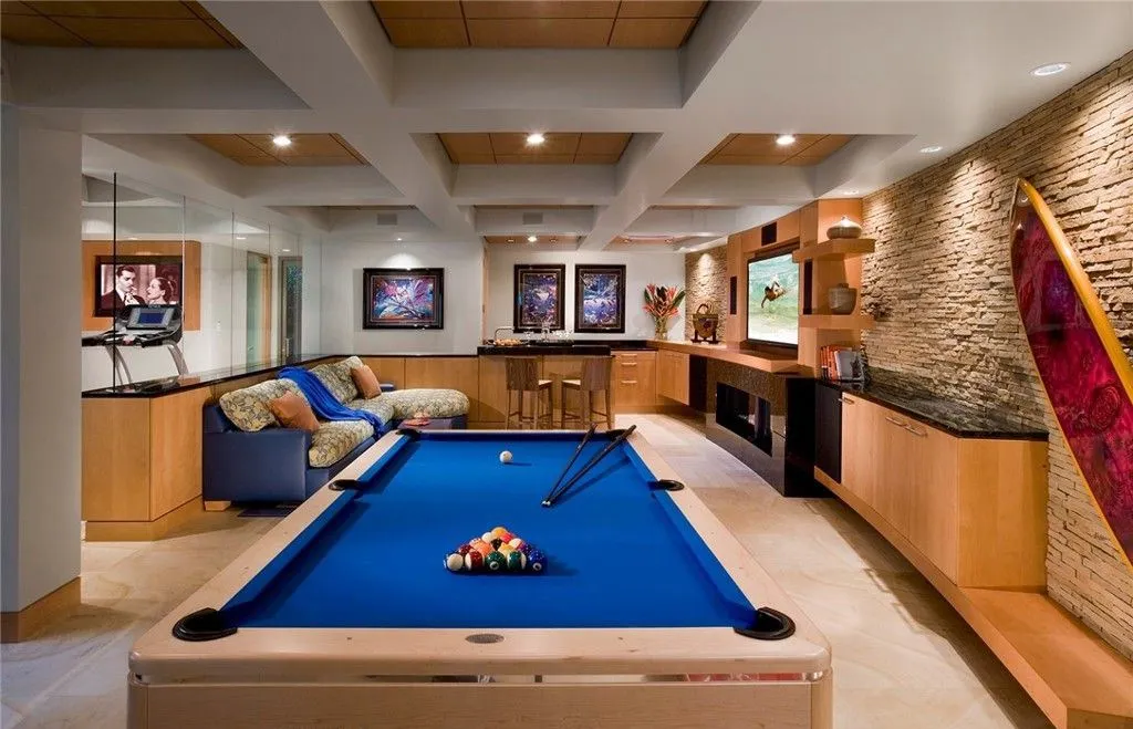 18 Ritz Cove Dr Exquisite California Oceanfront Estate Lists for 22.55 Million 12