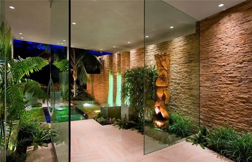 18 Ritz Cove Dr Exquisite California Oceanfront Estate Lists for 22.55 Million 3